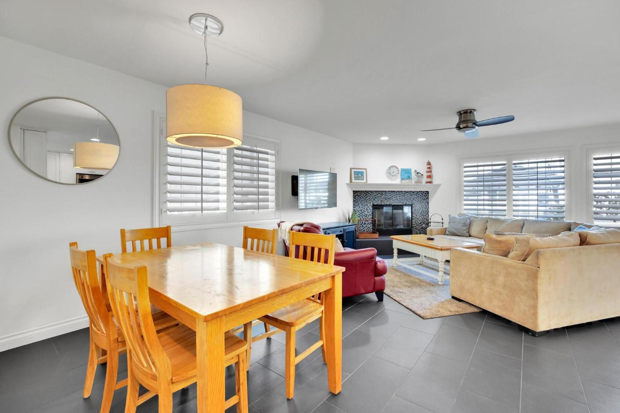 Fantastic Bayside Vacation - Wifi, Ac, Patio, Private Washer & Dryer San Diego